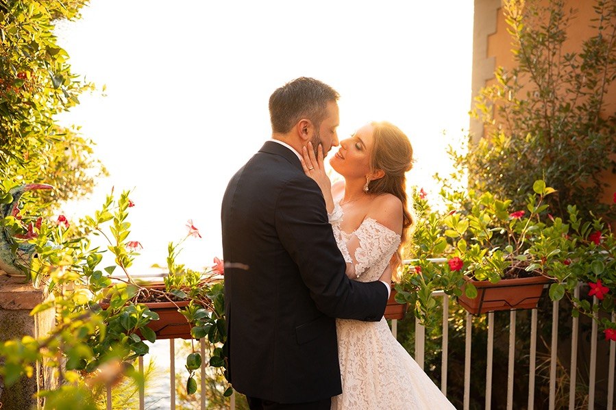 Wedding content creator